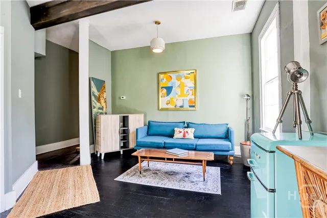 $3,500 | 310 East Henry Street, Savannah, GA 31401