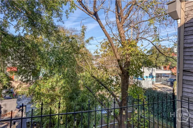 $3,500 | 310 East Henry Street, Savannah, GA 31401