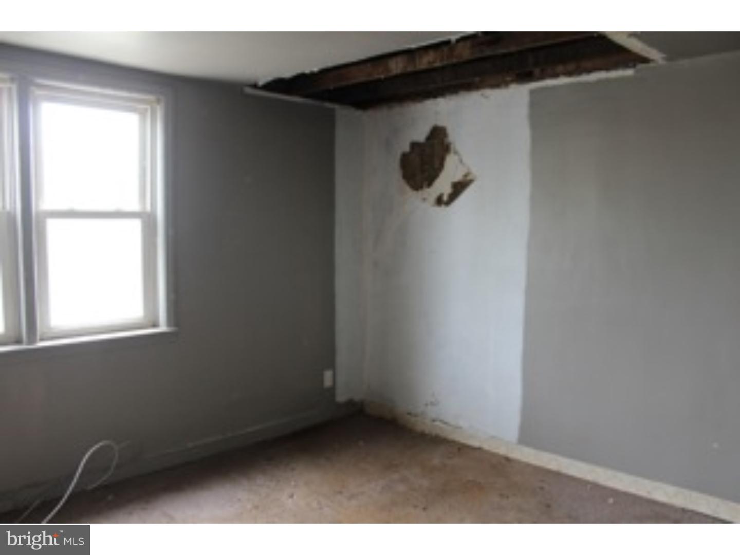 1107 South Merrimac Road Camden, NJ 08104 - Photo 13 of 17