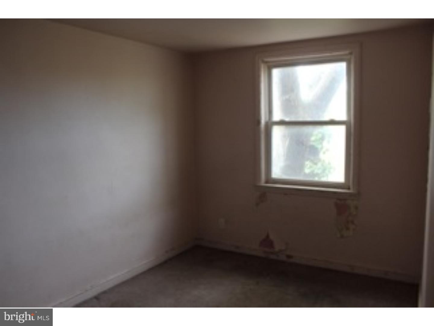 1107 South Merrimac Road Camden, NJ 08104 - Photo 15 of 17