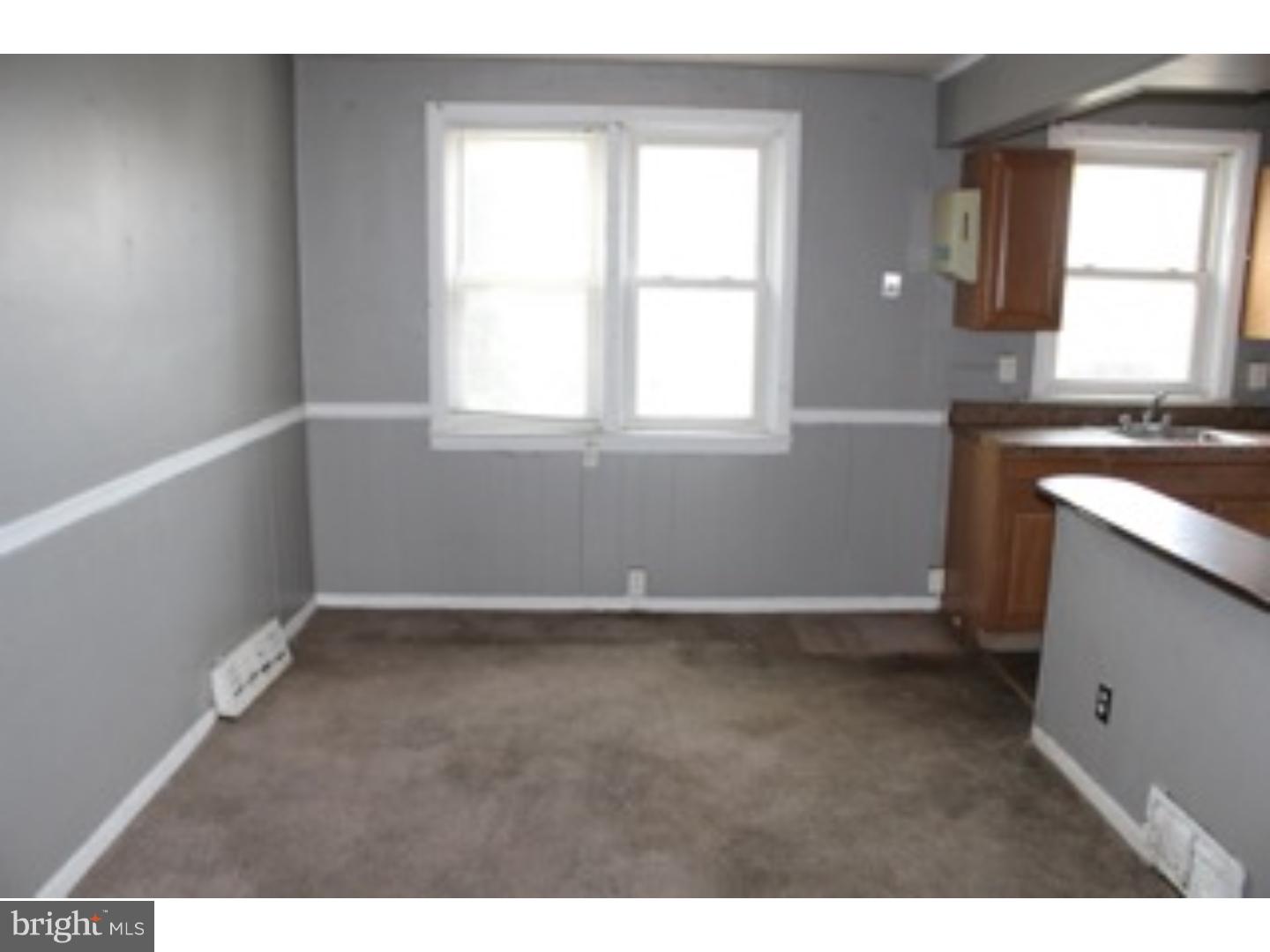 1107 South Merrimac Road Camden, NJ 08104 - Photo 6 of 17