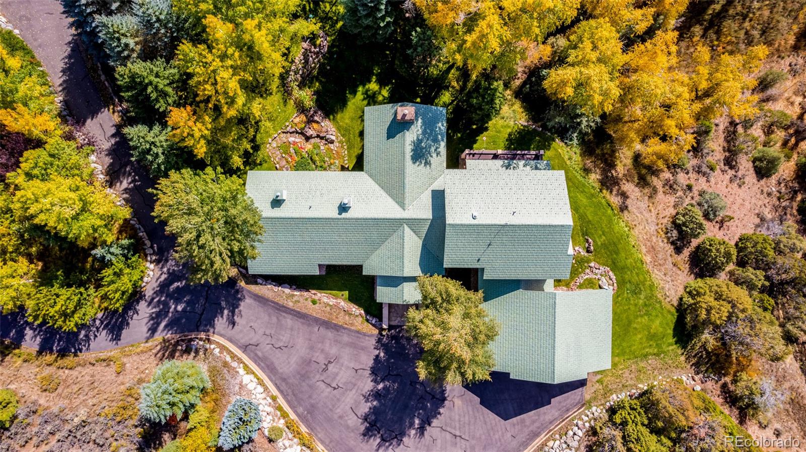 983 Beard Creek Road Edwards, CO 81632 - Photo 2 of 23 an aerial view of a house with a yard