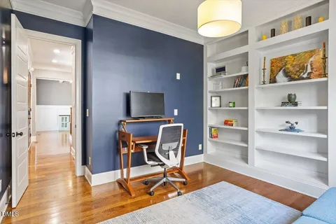 $950,000 | 7915 Longleaf Branch Court, Raleigh, NC 27612