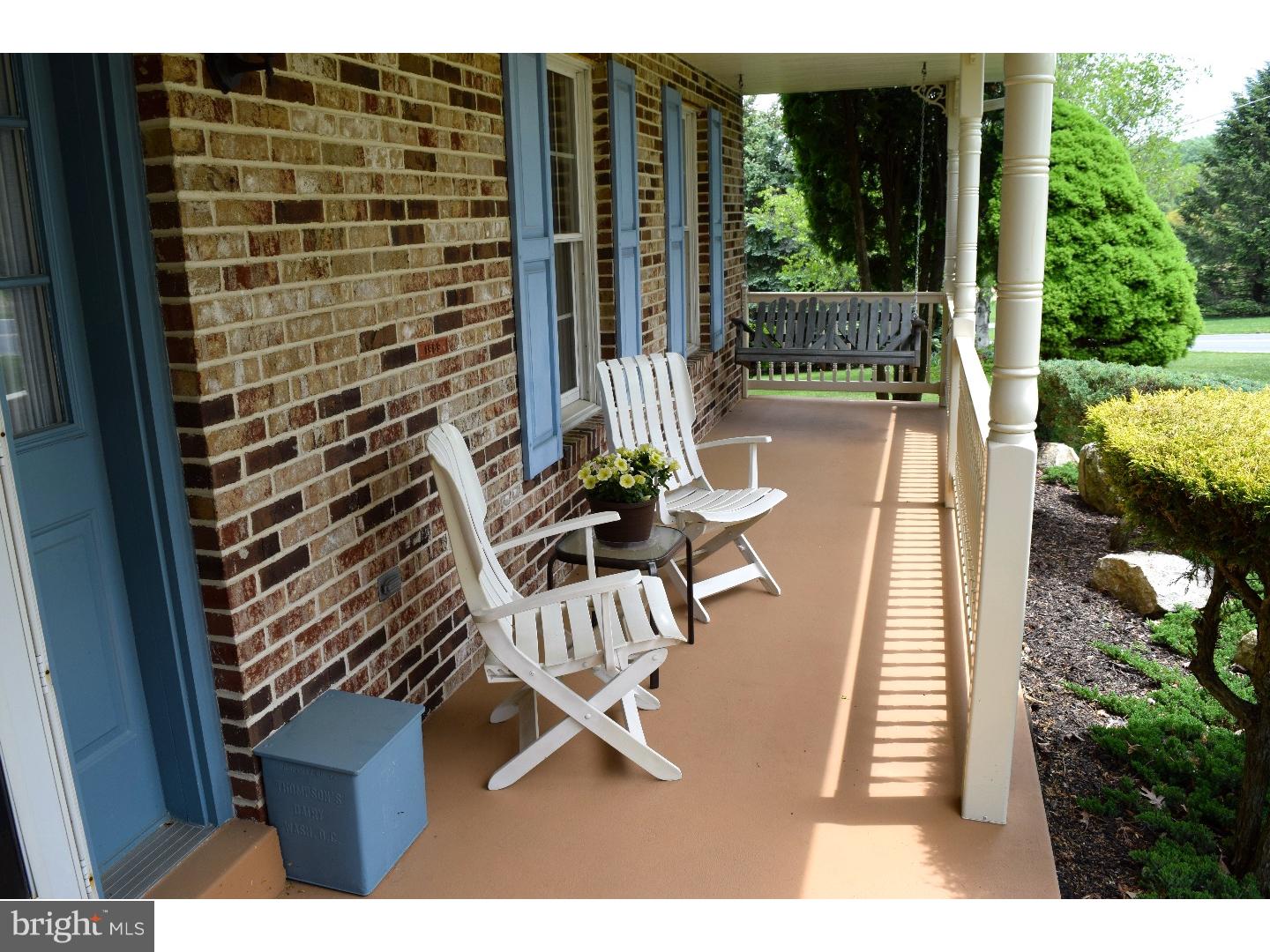 853 Point Road Wernersville, PA 19565 - Photo 3 of 25 Gallery Image 3