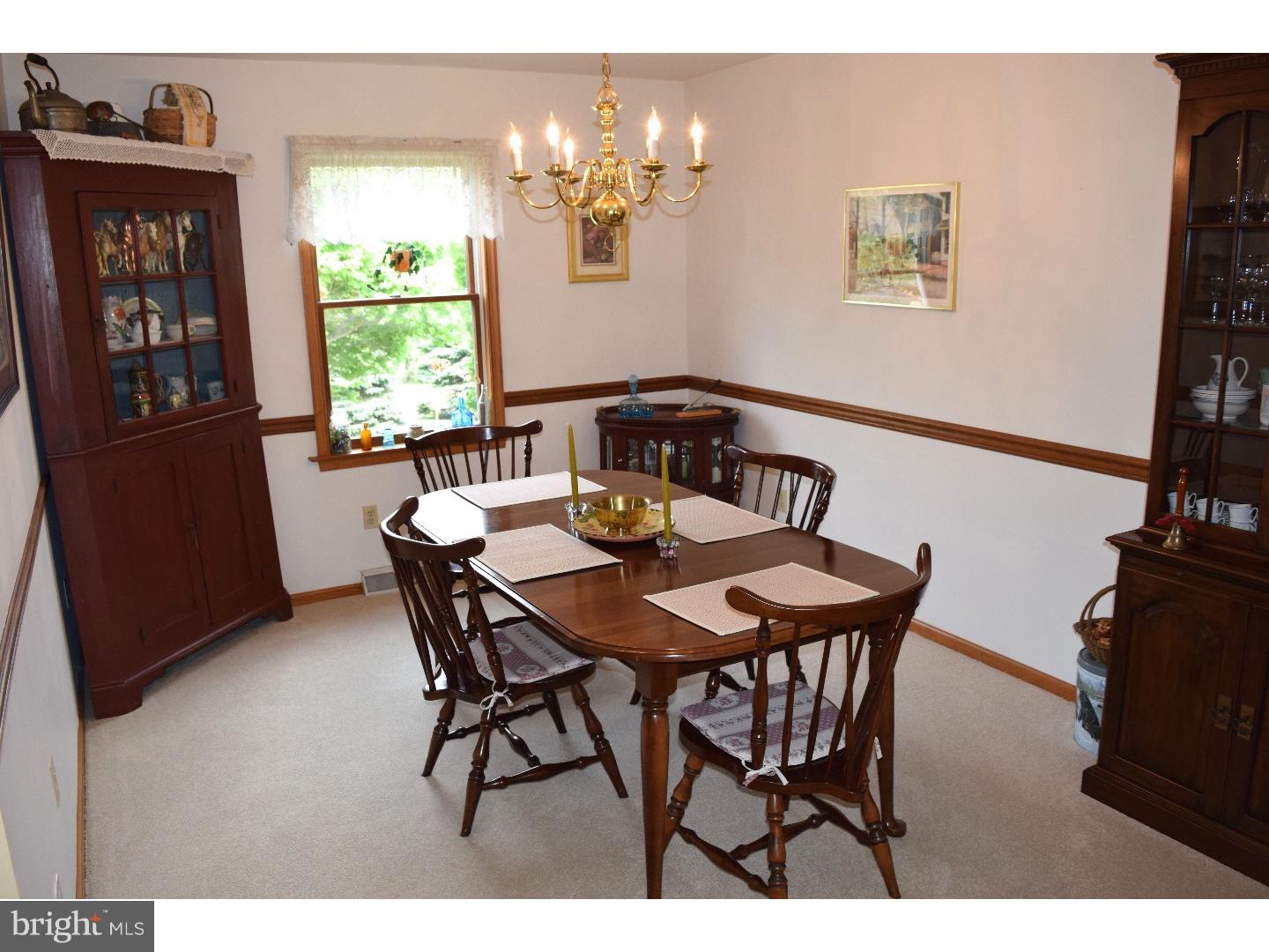 853 Point Road Wernersville, PA 19565 - Photo 7 of 25 Gallery Image 7