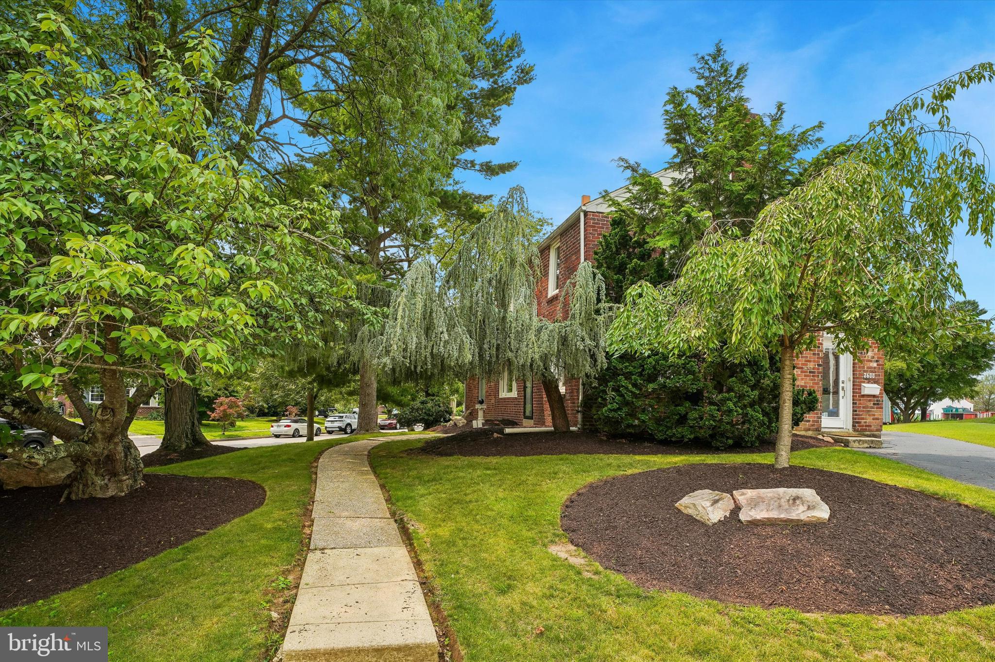 2600 Wendy Road Havertown, PA 19083 - Photo 4 of 39 This home combines timeless charm with Lg. Rooms