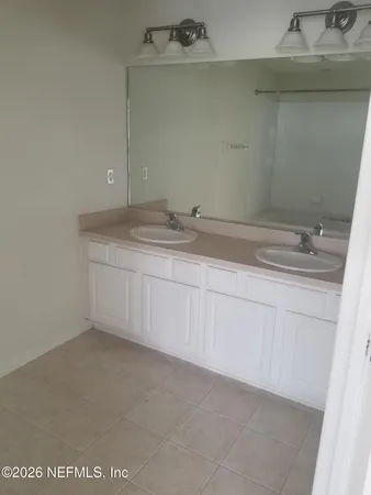 $2,000 | 4137 Crownwood Drive, Jacksonville, FL 32216