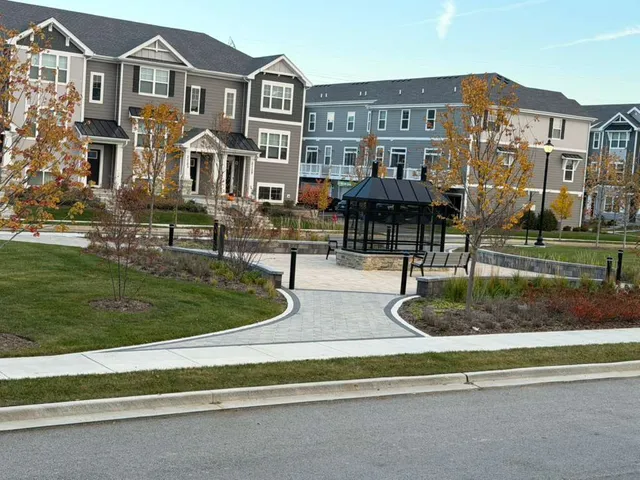 $3,300 | 2016 Yellowstone Boulevard, Mundelein, IL 60060