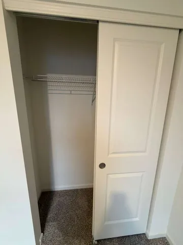 $3,300 | 2016 Yellowstone Boulevard, Mundelein, IL 60060