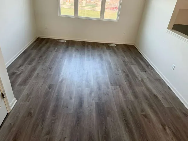 $3,300 | 2016 Yellowstone Boulevard, Mundelein, IL 60060