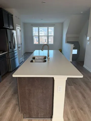 $3,300 | 2016 Yellowstone Boulevard, Mundelein, IL 60060