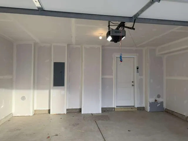 $3,300 | 2016 Yellowstone Boulevard, Mundelein, IL 60060