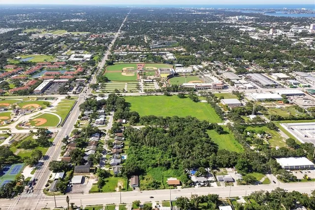 $500,000 | 5 South Briggs Avenue, Sarasota, FL 34237