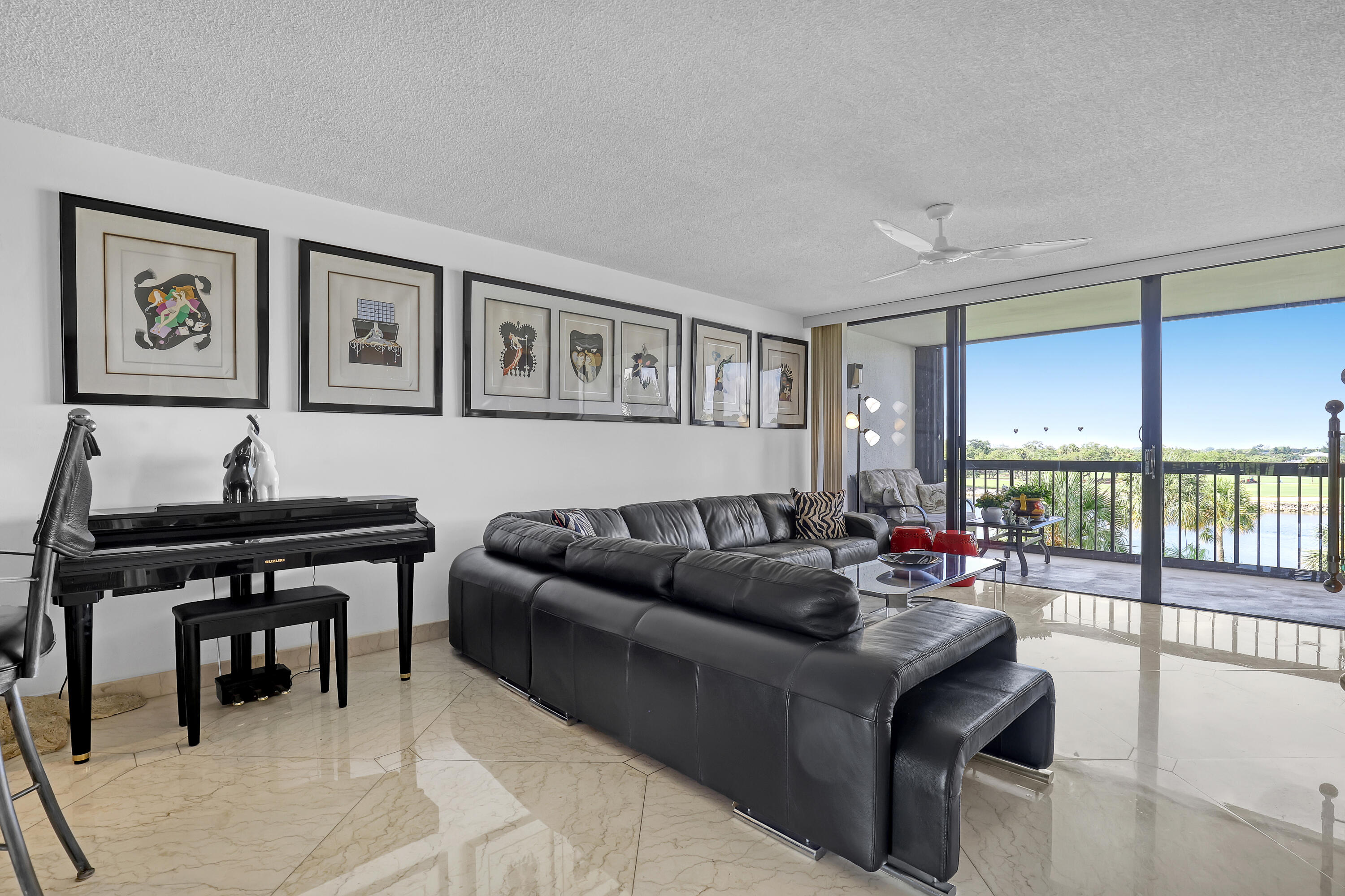 356 Golfview Road, Unit 403 North Palm Beach, FL 33408 - Photo 11 of 25 Spacious Living Room