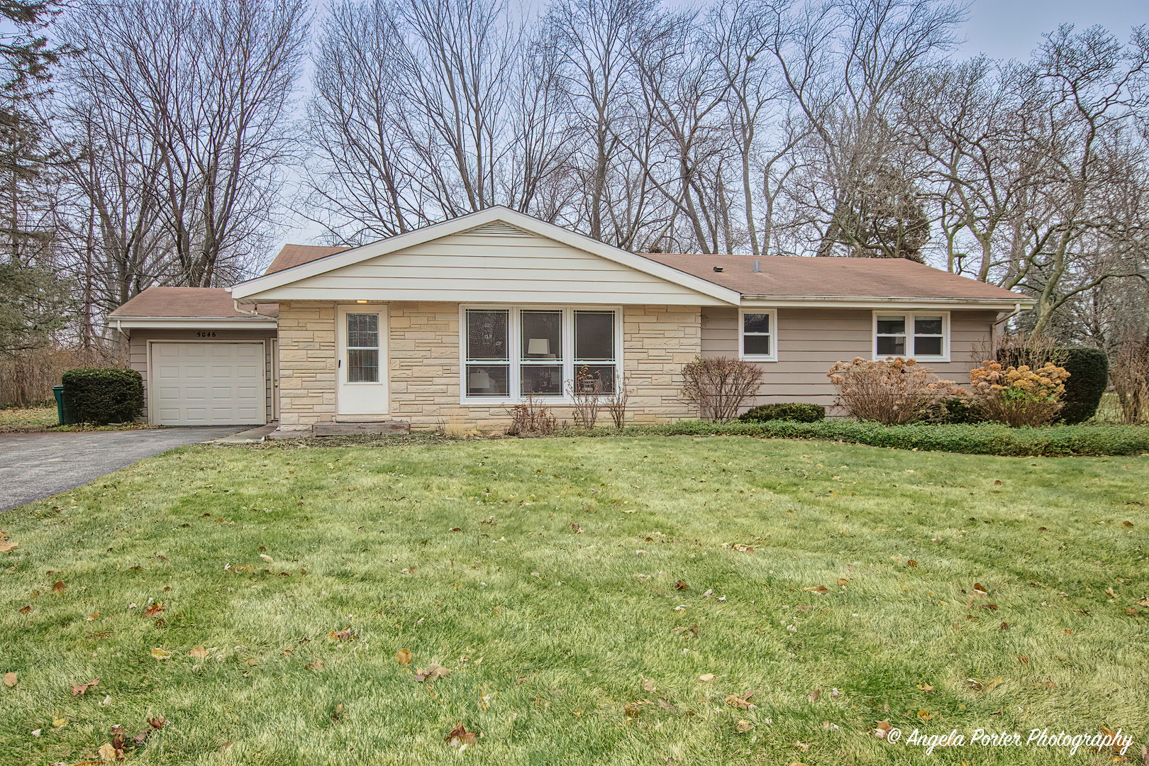 5046 Glendale Road Gurnee, IL 60031 - Photo 1 of 37 Gallery Image 1
