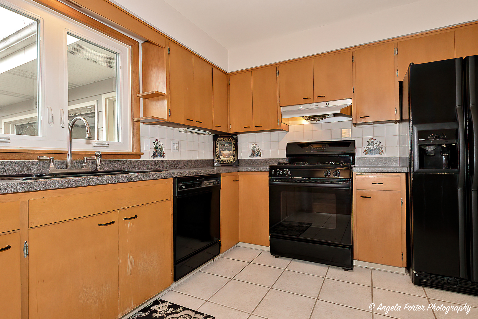 5046 Glendale Road Gurnee, IL 60031 - Photo 19 of 37 Gallery Image 19