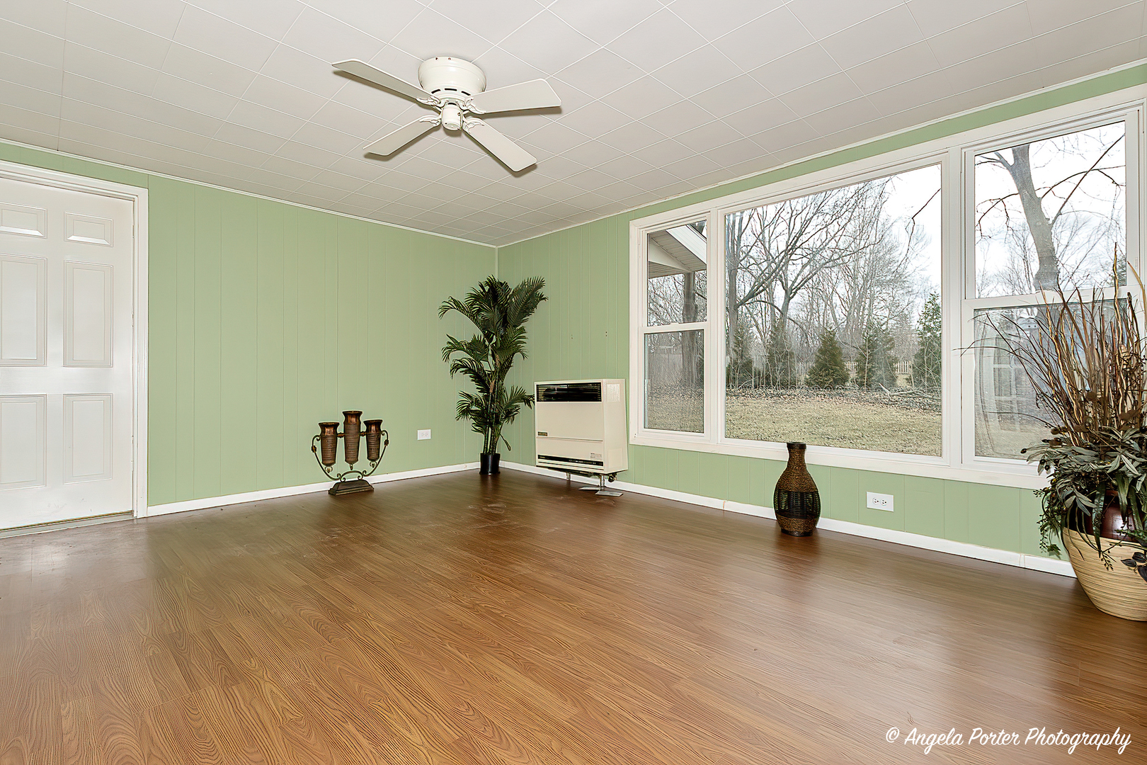 5046 Glendale Road Gurnee, IL 60031 - Photo 23 of 37 Gallery Image 23