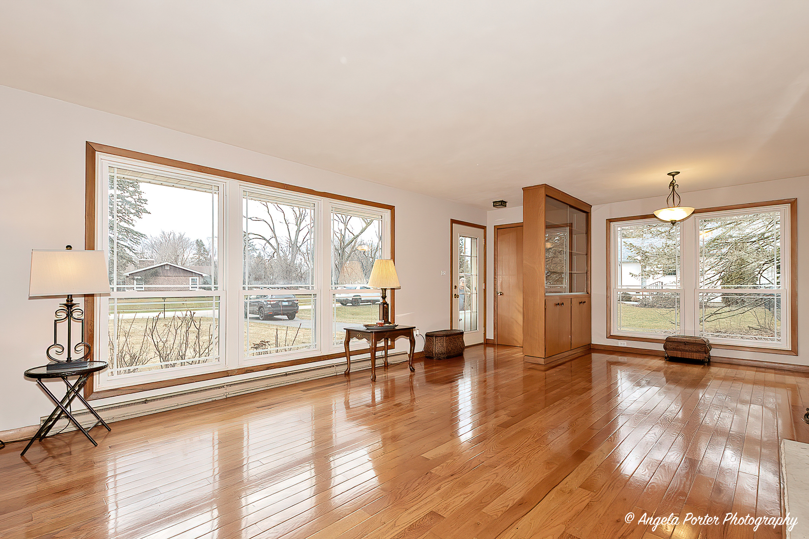 5046 Glendale Road Gurnee, IL 60031 - Photo 4 of 37 Gallery Image 4