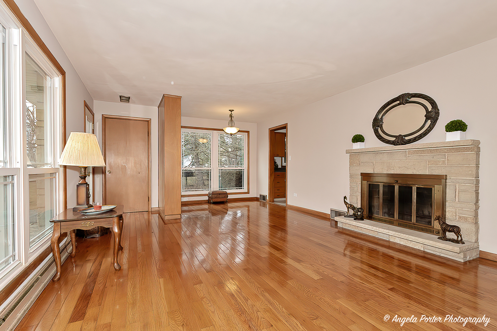 5046 Glendale Road Gurnee, IL 60031 - Photo 5 of 37 Gallery Image 5