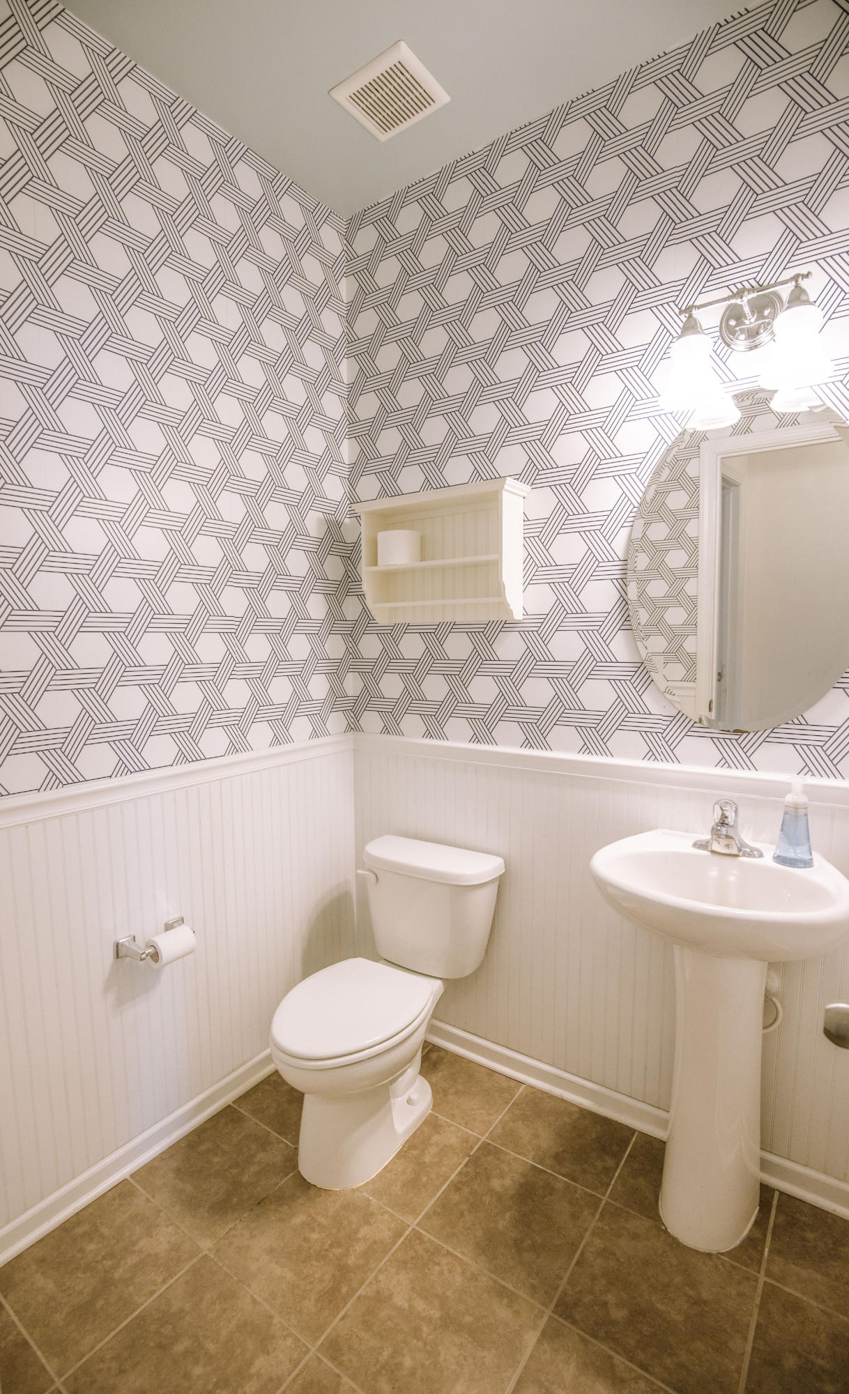223 Decatur Drive Summerville, SC 29486 - Photo 22 of 27 223DecaturDr-27