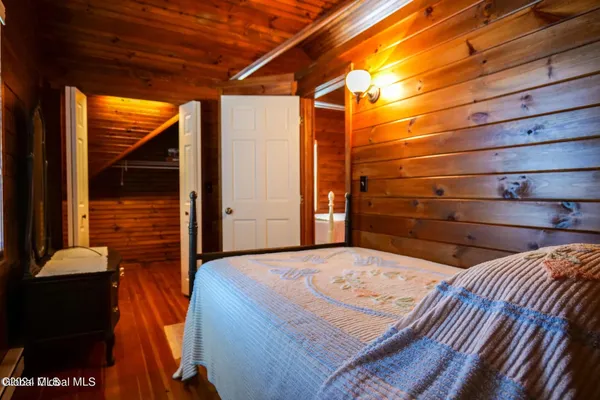 $1,500,000 | 103-105 6th Street, Malta, NY 12866