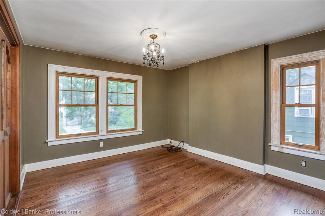 59 Devonshire Road Pleasant Ridge, MI 48069 - Photo 26 of 37 59 Devonshire Rd Pleasant-large-015-32-59 Devonshire00015-1500x1000-72dpi.jpg