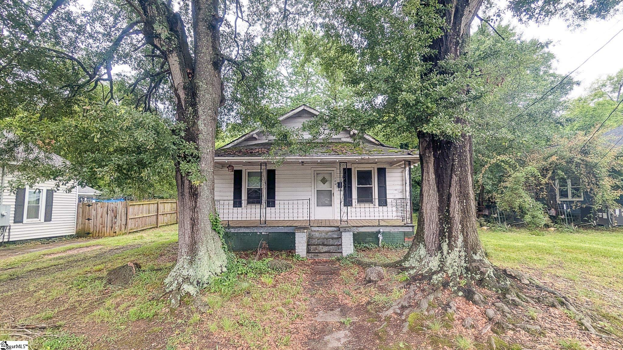 104 Albert Street Greer, SC 29651 - Photo 1 of 12