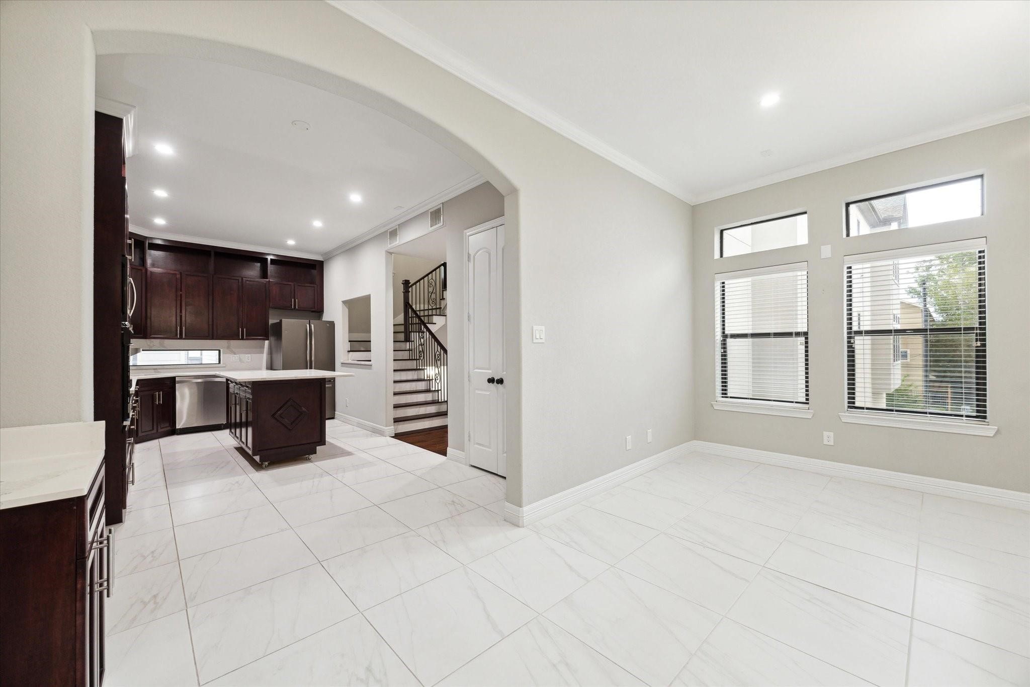 1620 West 24th Street, Unit C Houston, TX 77008 - Photo 7 of 21