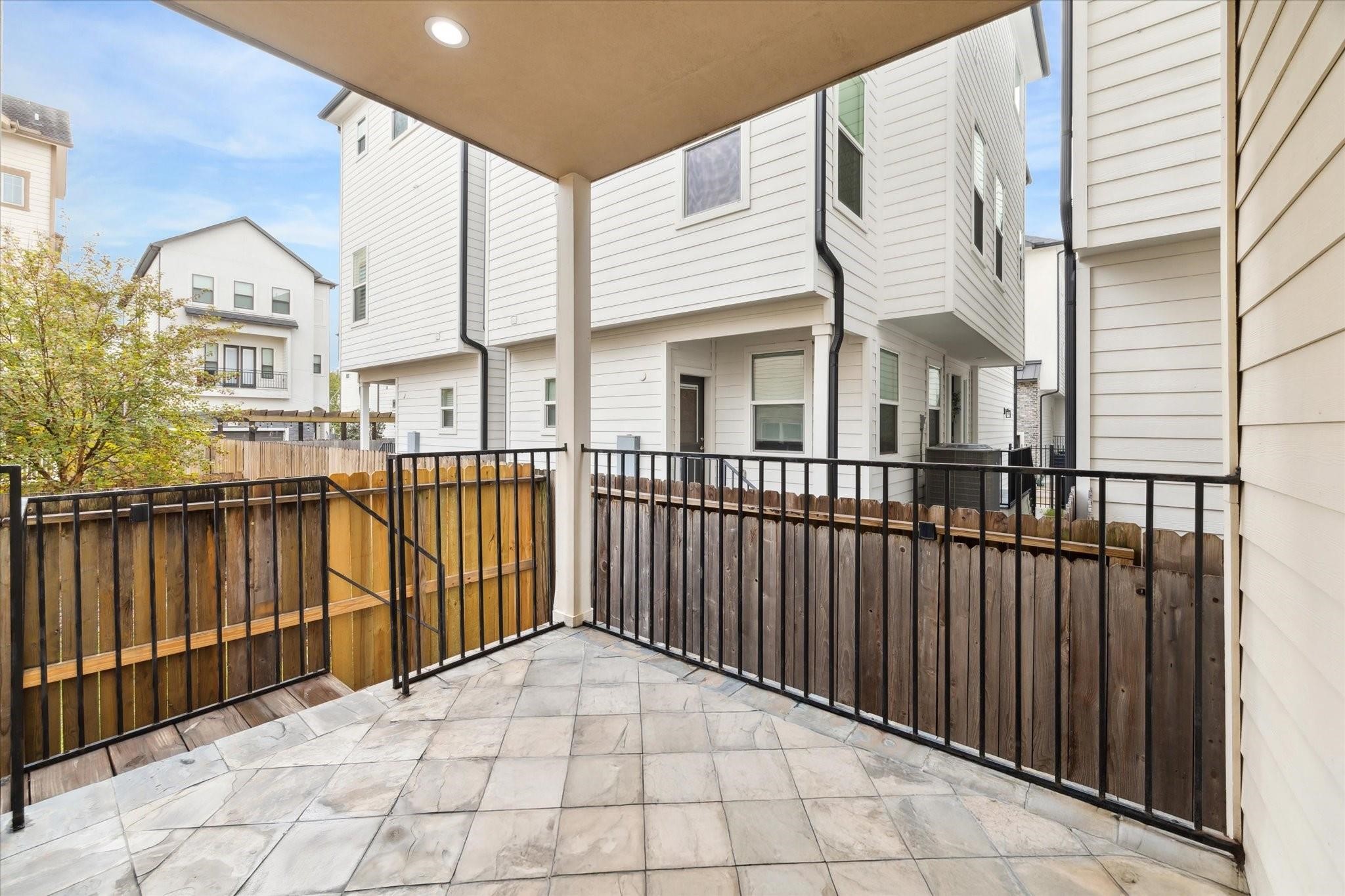 1620 West 24th Street, Unit C Houston, TX 77008 - Photo 9 of 21