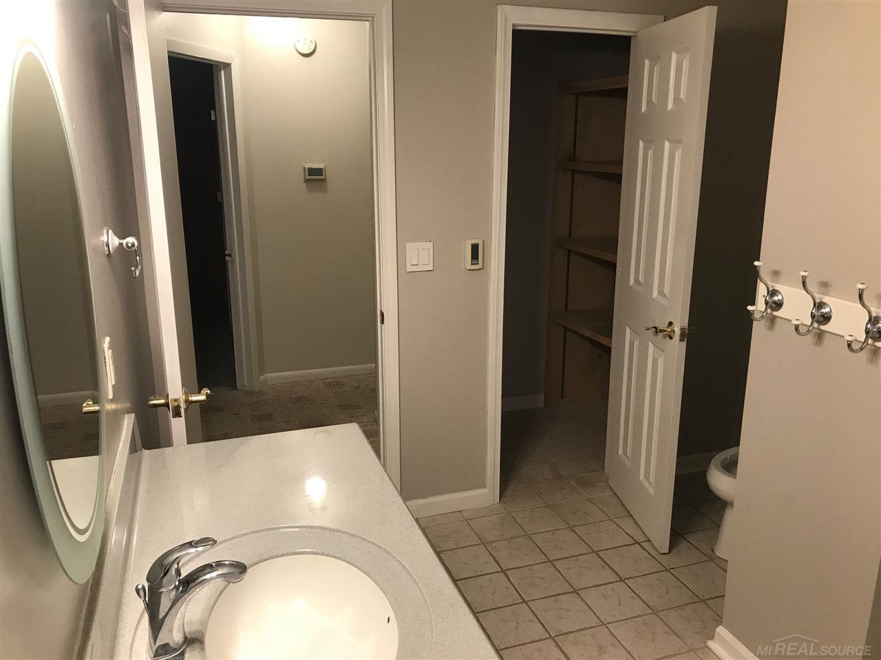 13030 White Lake Road Fenton, MI 48430 - Photo 11 of 25