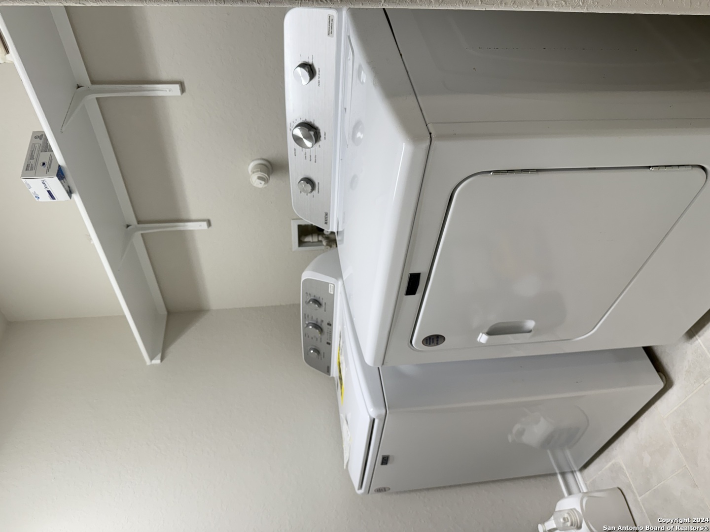 13535 Boothe Grove San Antonio, TX 78254 - Photo 5 of 7 a view of front door and entryway