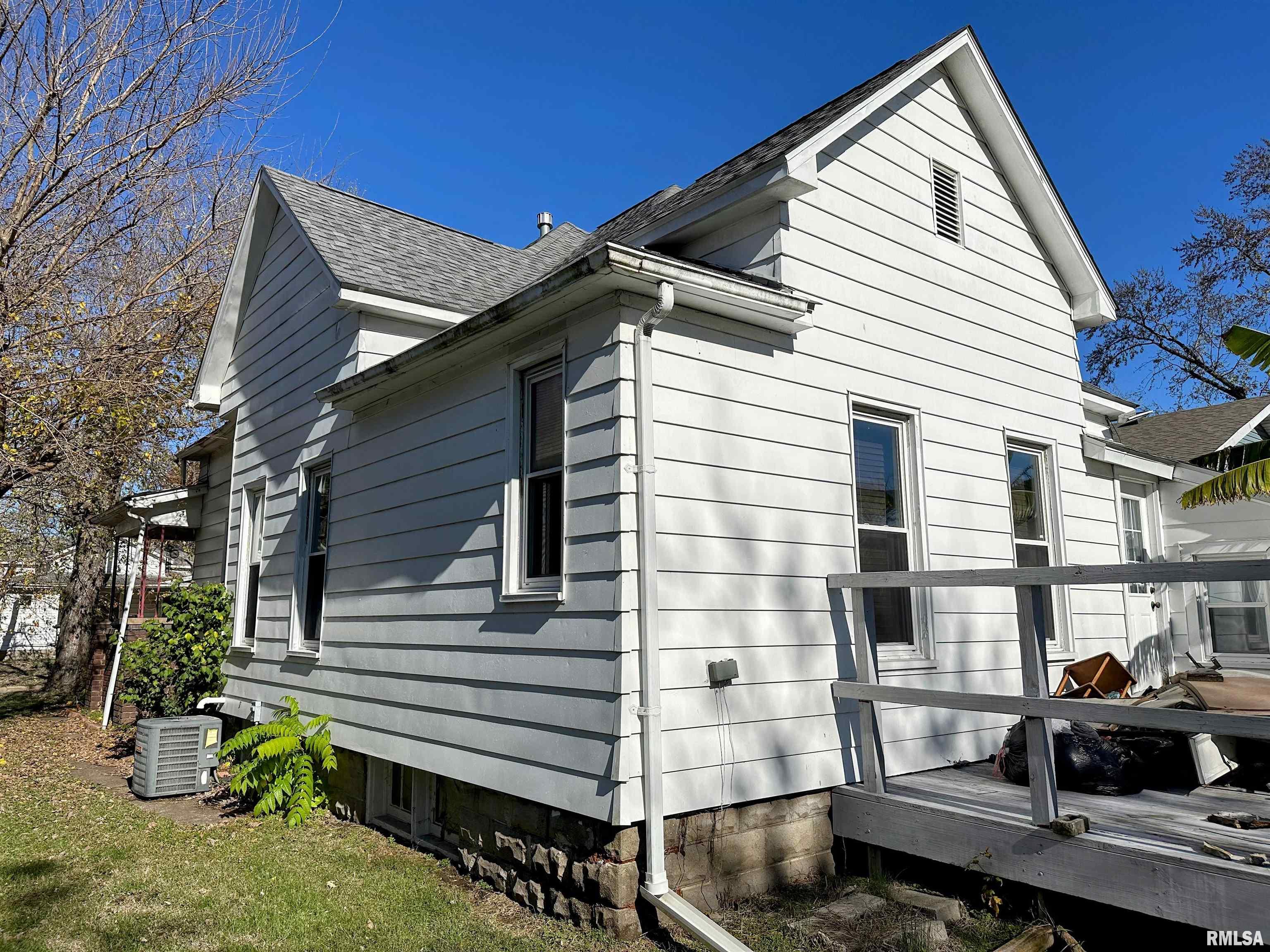 1823 Edith Street Murphysboro, IL 62966 - Photo 25 of 28 Gallery Image 25