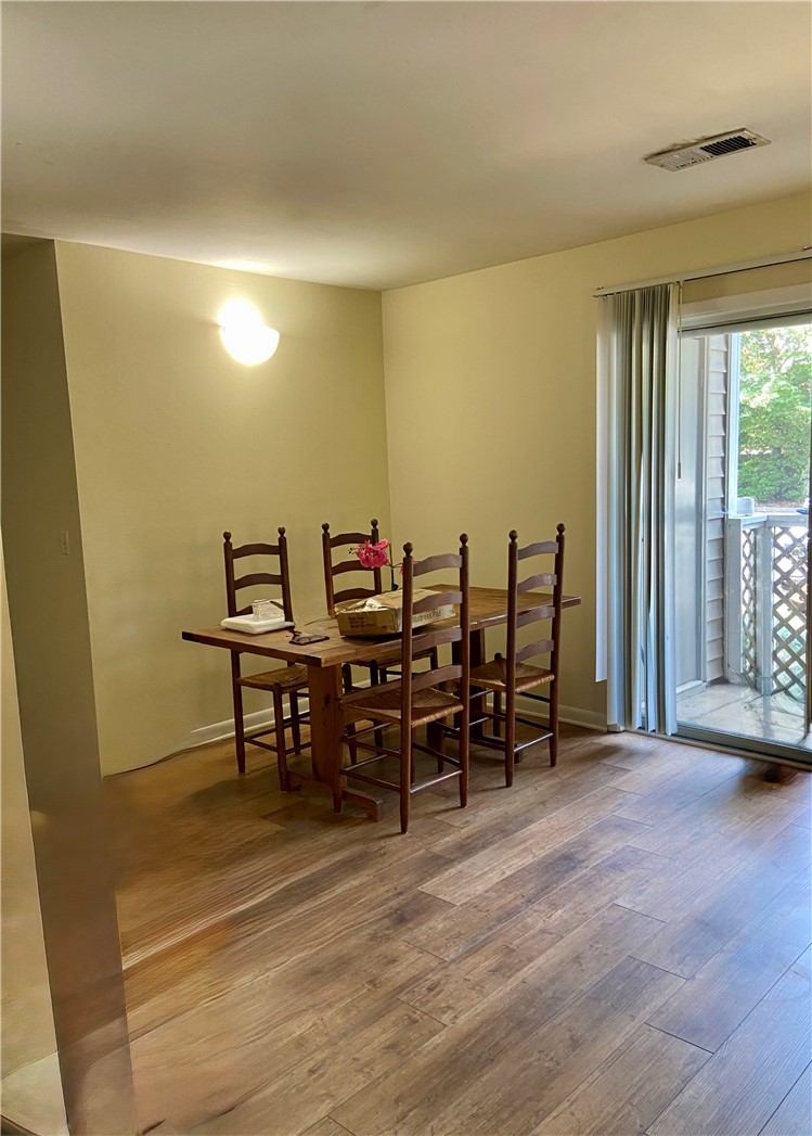 220 Elm Street, Unit 502 Clemson, SC 29631 - Photo 10 of 20 This versatile room offers an adaptable space for dining or creative endeavors.
