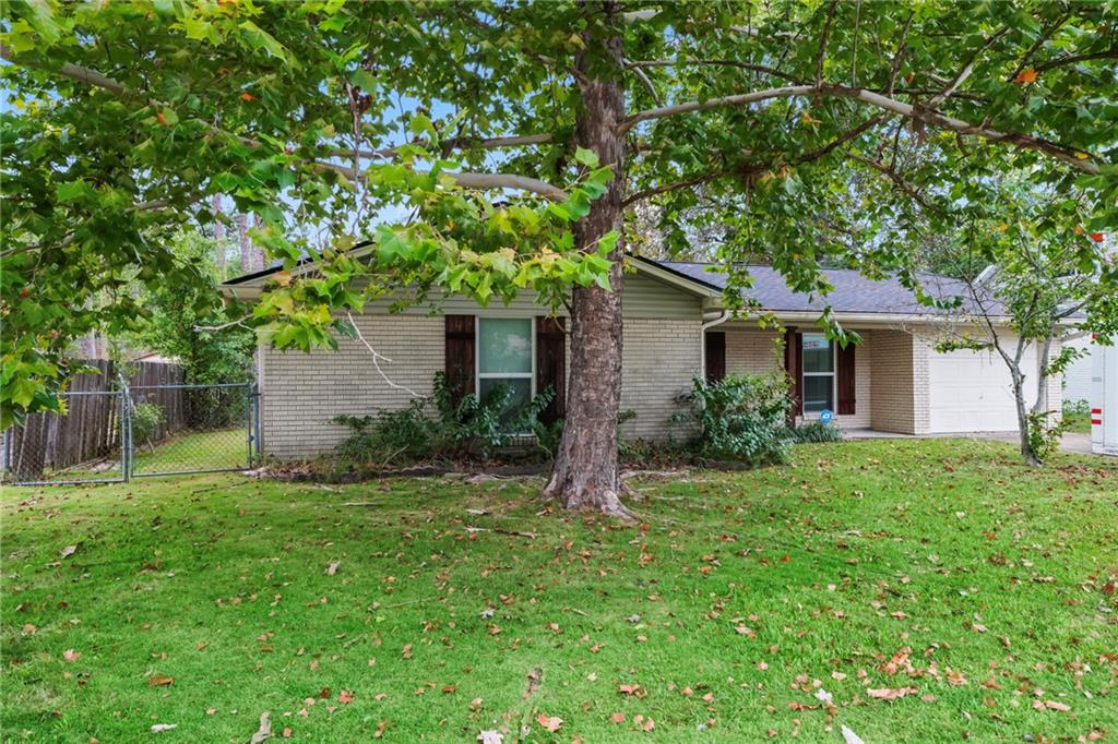 1579 Ridgecrest Drive Slidell, LA 70458 - Photo 3 of 13