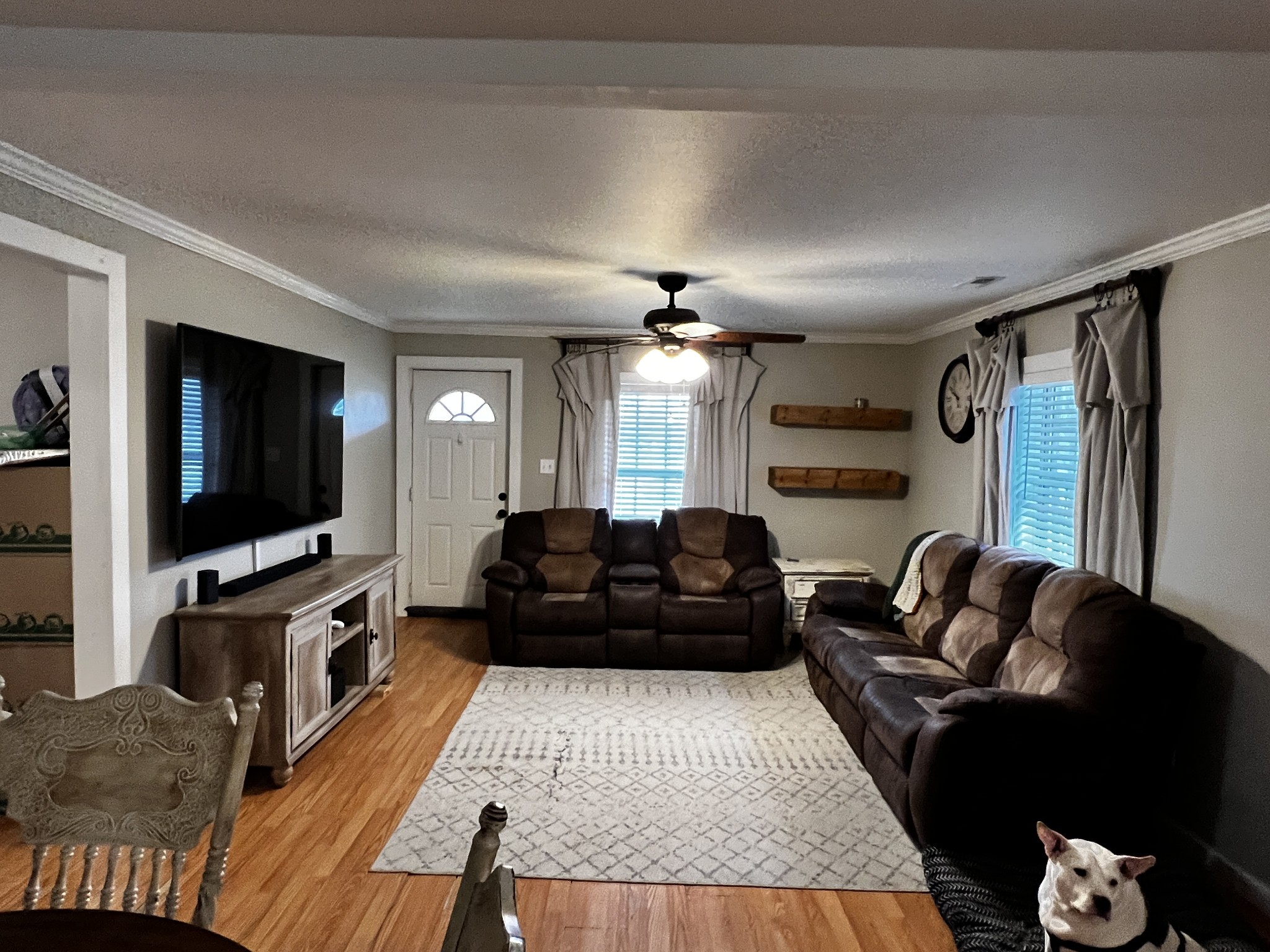 301 Rabbit Trail Road Leoma, TN 38468 - Photo 8 of 33 a living room with furniture and a flat screen tv