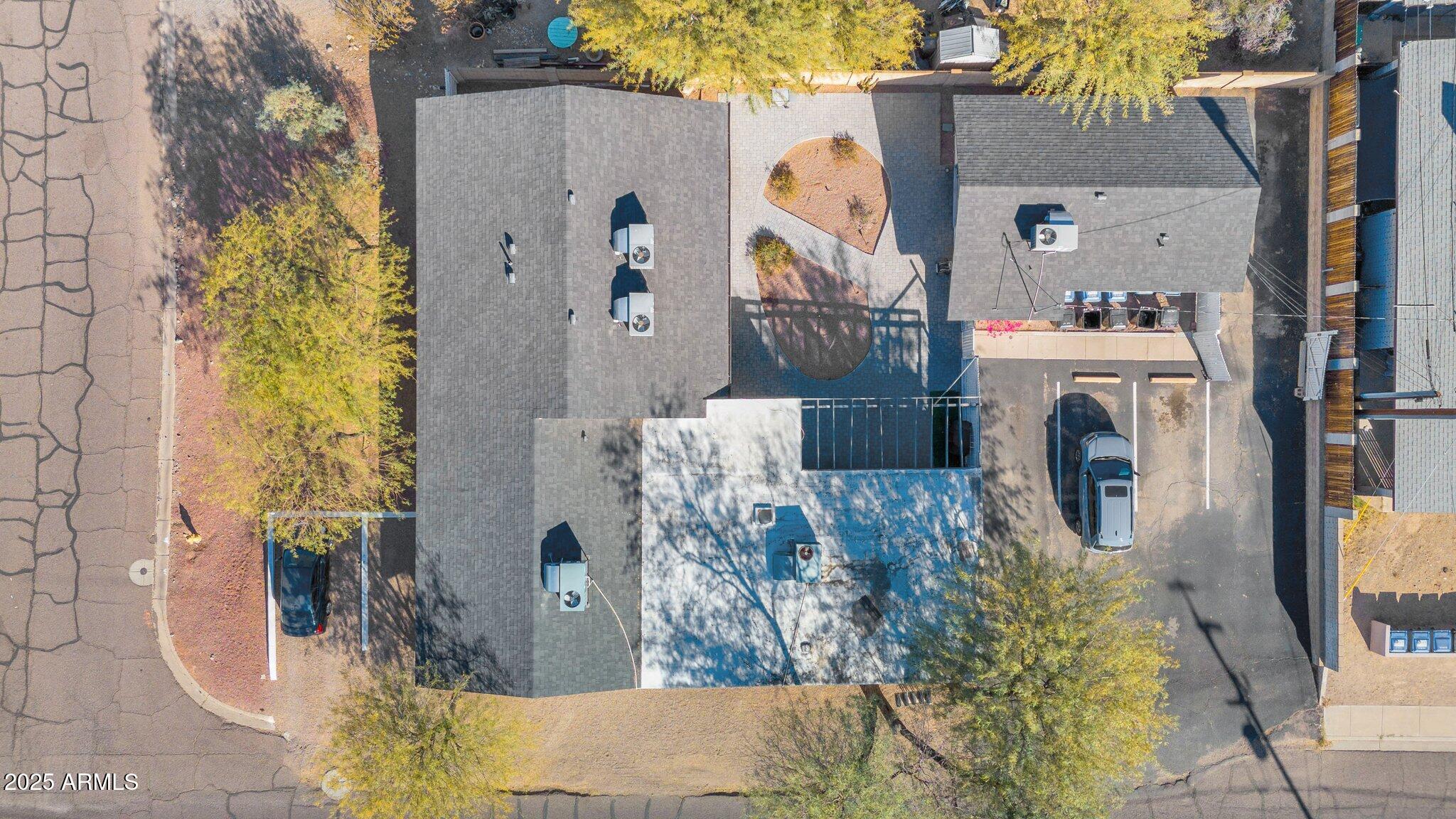1404 East Mountain View Road Phoenix, AZ 85020 - Photo 4 of 27 2-web-or-mls-DJI_20250109105248_0010_D