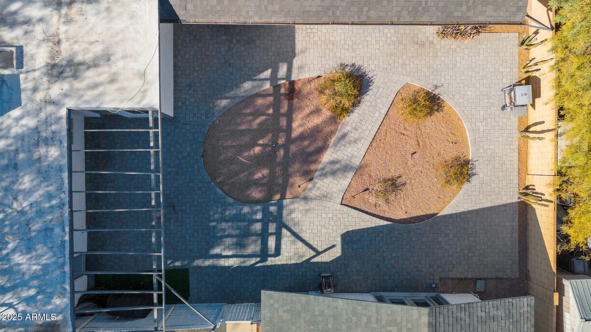 1404 East Mountain View Road Phoenix, AZ 85020 - Photo 5 of 27 3-web-or-mls-DJI_20250109105300_0011_D