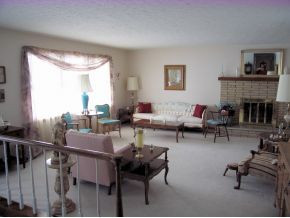 337 V I Ranch Road Bristol, TN 37620 - Photo 6 of 11 Living Room