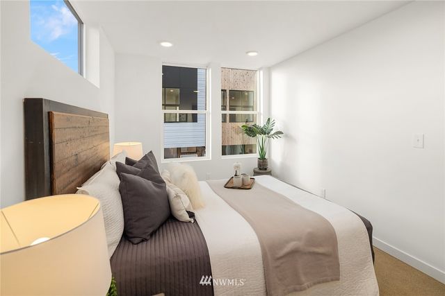 $709,950 | 4517 Bagley Avenue North, Unit C, Seattle, WA 98103