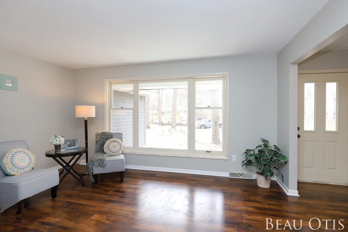 7681 Cascade Road Southeast Grand Rapids, MI 49546 - Photo 5 of 25 IMG_7685