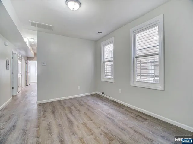 $629,000 | 160 South 11th Street, Newark, NJ 07107