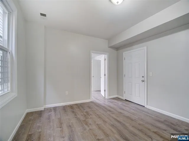 $629,000 | 160 South 11th Street, Newark, NJ 07107