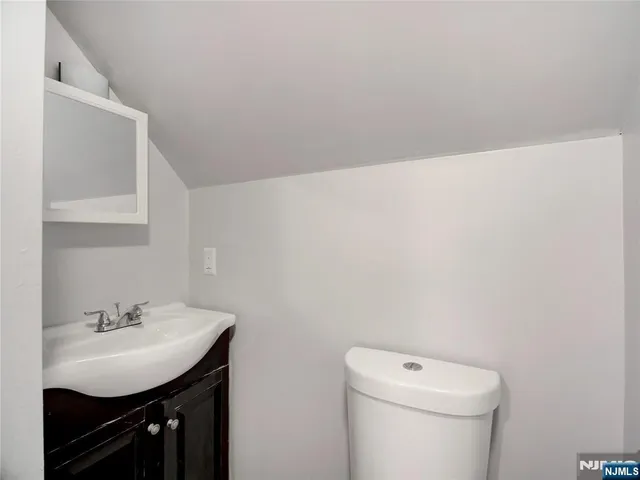 $629,000 | 160 South 11th Street, Newark, NJ 07107