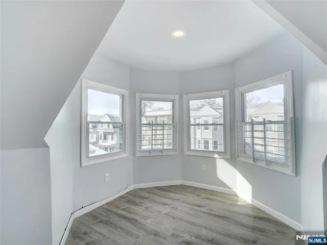 $629,000 | 160 South 11th Street, Newark, NJ 07107