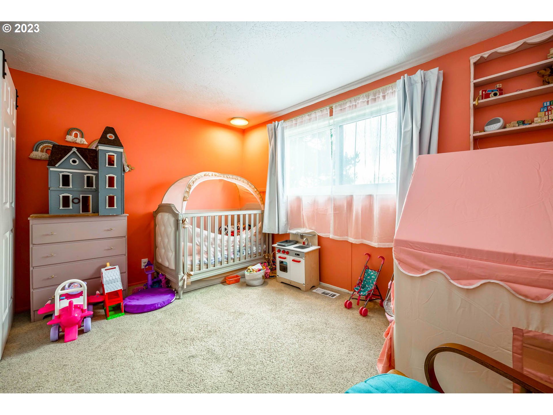 1452 C Street Springfield, OR 97477 - Photo 21 of 32 Gallery Image 21