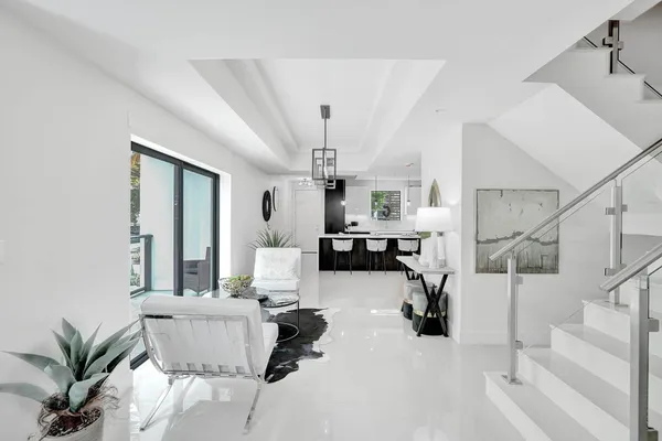 $1,795,000 | 3040 North Ocean Boulevard, Unit N106, Fort Lauderdale, FL 33308