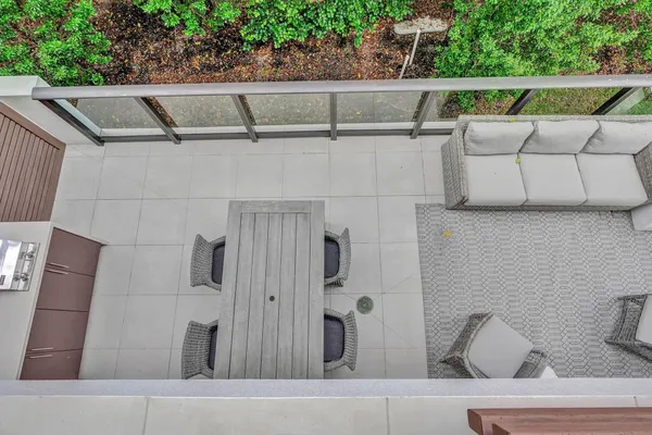 $1,795,000 | 3040 North Ocean Boulevard, Unit N106, Fort Lauderdale, FL 33308