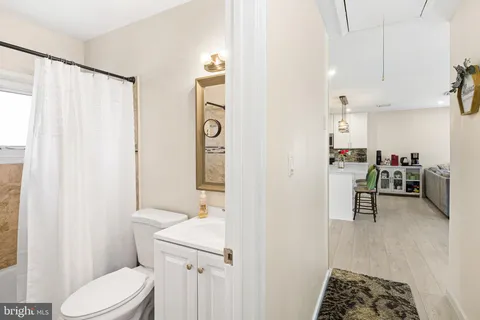 $430,000 | 24 Garden Lane, Levittown, PA 19055