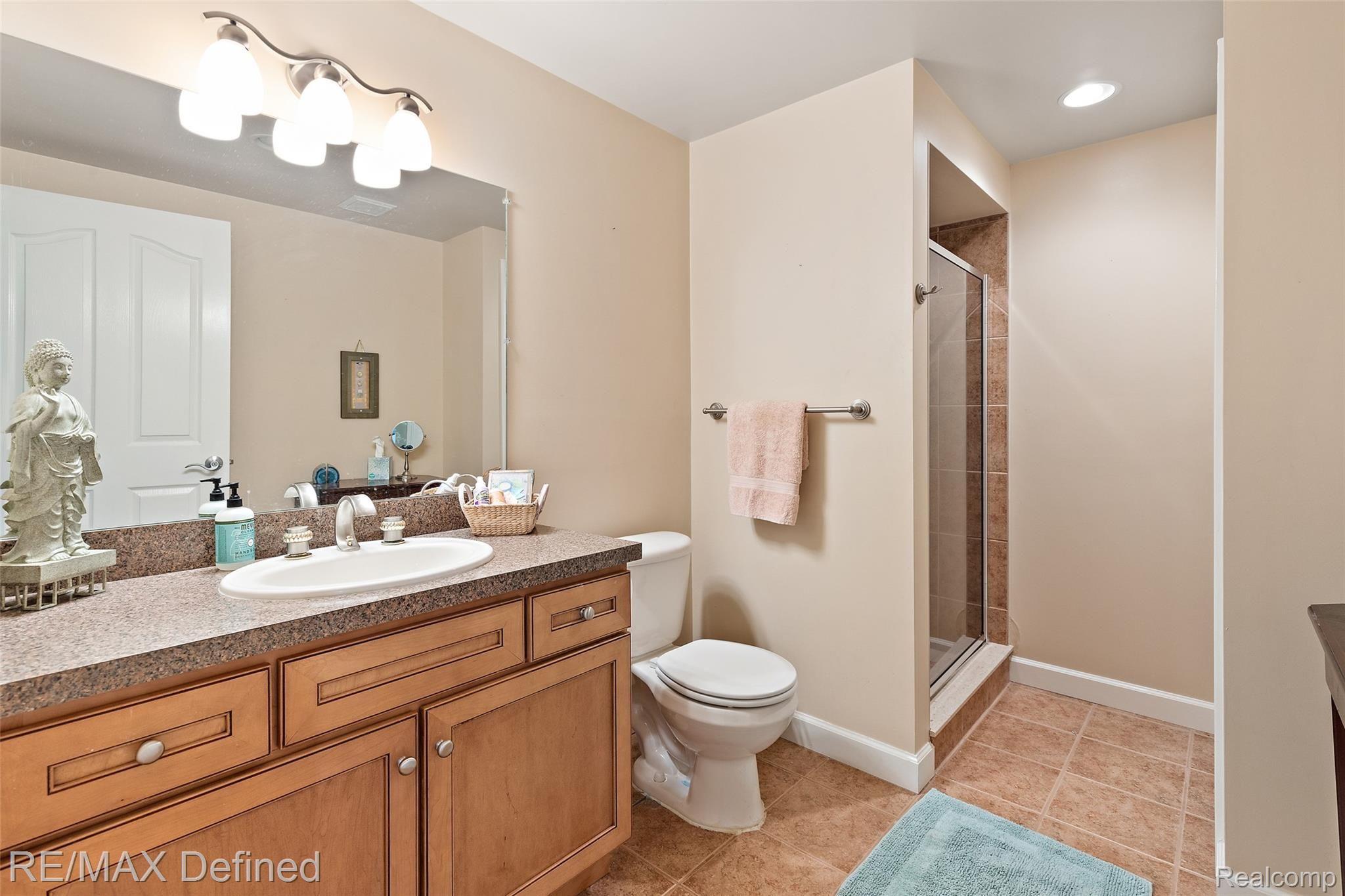 3687 Tremonte Circle Rochester, MI 48306 - Photo 34 of 41 3687 Tremonte-35.jpg