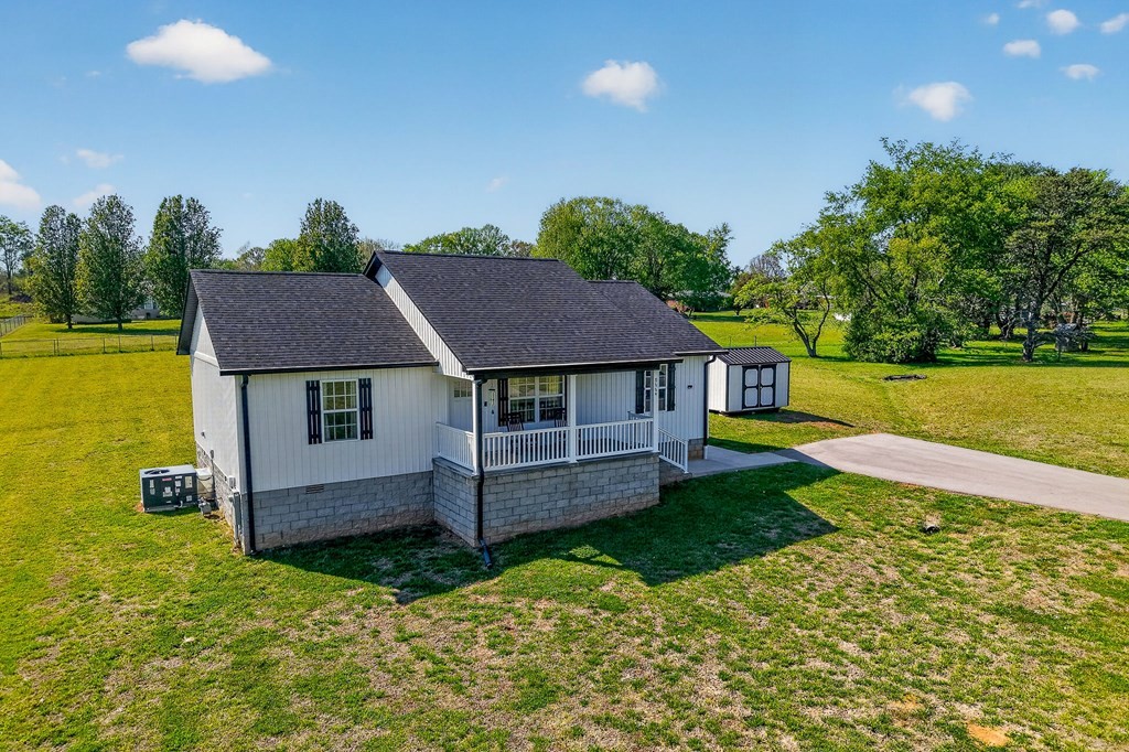 8664 Old Kentucky Road Sparta, TN 38583 - Photo 2 of 45